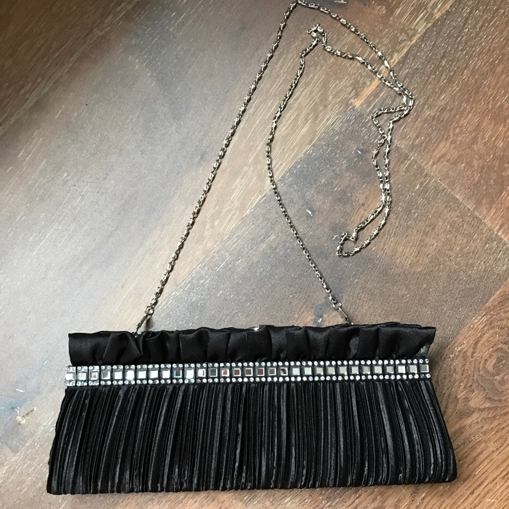 Clutch 11.5” x 5”